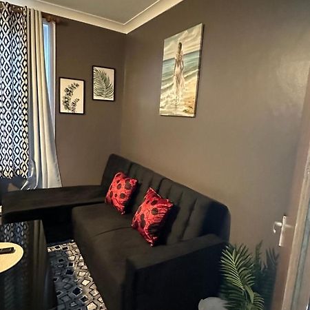 Beautiful Studio Apartment No4 Forest Road ลอนดอน ภายนอก รูปภาพ